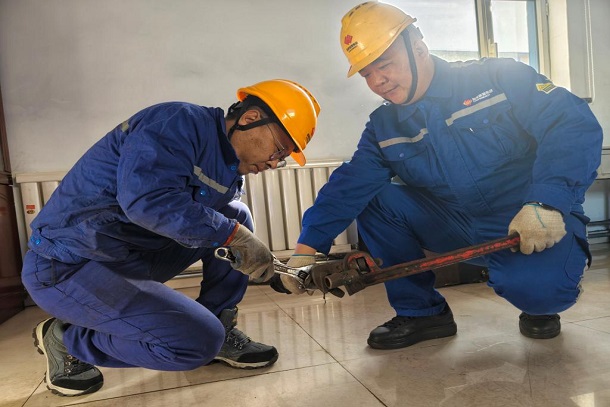 通廊热了，职工笑了-3