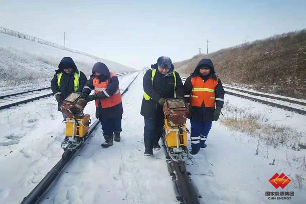 雁宝能源铁运中心加强线路检修保障运输安全-1