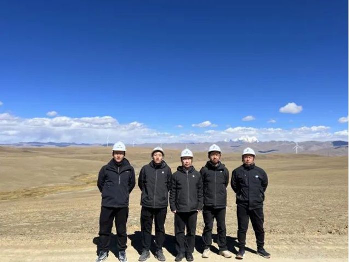 守护世界最高海拔风电场，三峡集团西藏分公司青年绷紧安全弦-1