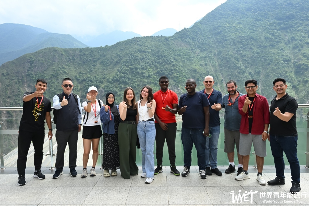 世界青年能源行：追光逐水 探寻千里江山的青绿柔情-2
