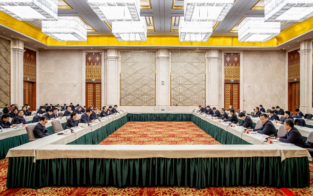 国家能源集团与宁夏回族自治区党委政府召开重点项目推进协调会-1