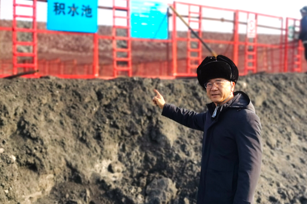 等高线上“绣”安全-1