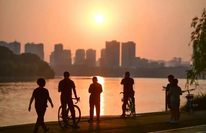 新华社客户端:绿色低碳点亮新生活-2