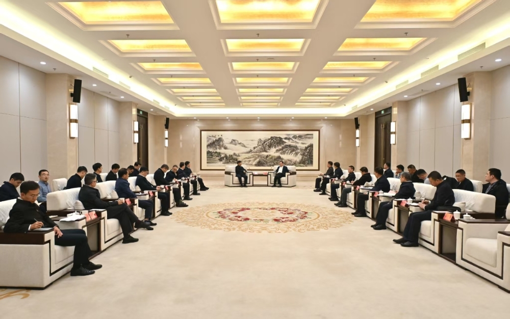 三峡集团拜会内蒙古自治区-1