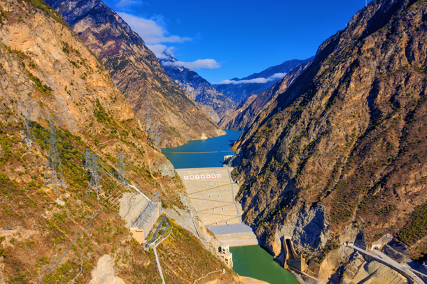 大渡河猴子岩大坝获评堆石坝国际里程碑工程-1