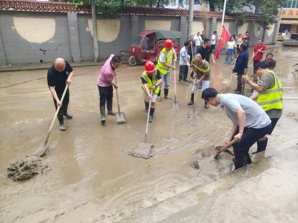 防汛救灾进行时！冲在抢险一线的“电建蓝”-14