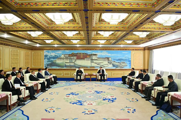 江毅拜会王君正、严金海 并出席西藏自治区政府与中国华电战略合作协议签约仪式-1