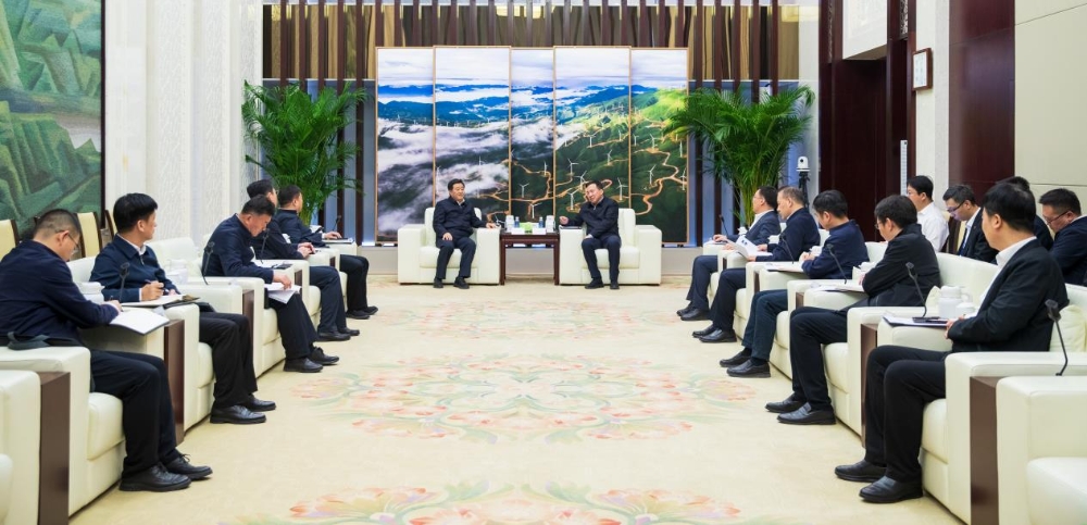 国家电投集团与内蒙古自治区巴彦淖尔市座谈-1