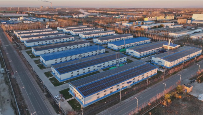 央视网：茫茫戈壁滩化身风光“能源海” 国家电投在新疆的绿色实践-10